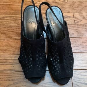 IMPO - TAWNY black women’s slingback 3” heels, textile suede upper, size 7-1/2
